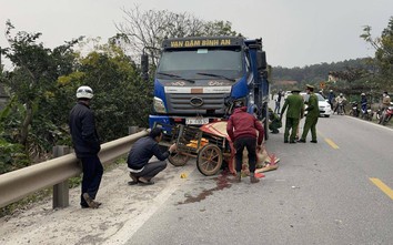 Ô tô đâm xe máy trên đường Hồ Chí Minh, 2 người tử vong