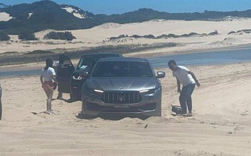 Xế sang Maserati Levante nhận cái kết đắng khi chạy trên cát
