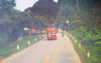Nghệ An: Nguy hiểm đoạn QL7 hẹp ở thị trấn Con Cuông