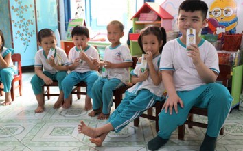 Sữa học đường tỉnh Bến Tre “được lòng” cả thầy trò, phụ huynh