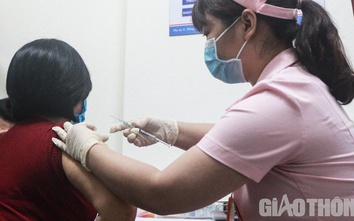 Cận cảnh những mũi tiêm vaccine COVIVAC đầu tiên cho tình nguyện viên