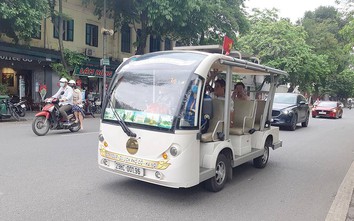 Hà Nội: Xe điện hút khách, sắp mở rộng vùng “phủ sóng”