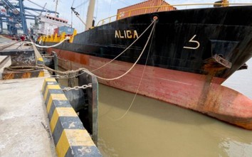 Đâu là nguyên nhân làm tàu container bị lật ở Tân cảng Hiệp Phước?