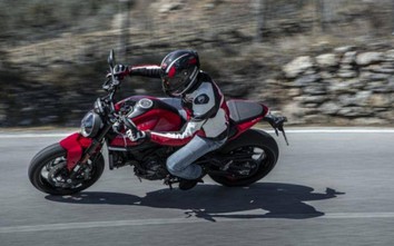 Ducati Monster 2021 thêm trang bị và đồ họa độc đáo, giá 412 triệu đồng