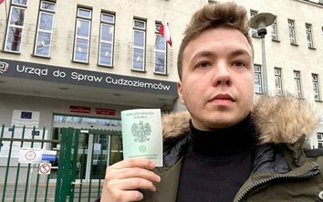 Blogger Roman Protasevich tiết lộ thế lực kiểm soát phe đối lập ở Belarus