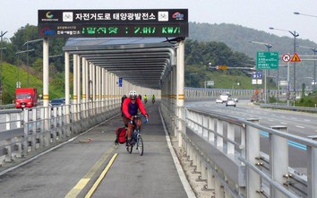 Lạ lùng làn đường trên cao tốc dành riêng cho xe đạp tại Hàn Quốc