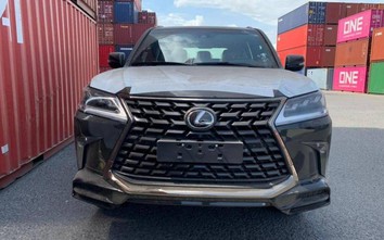 Cận cảnh Lexus LX 570 Black Edition đầu tiên về Việt Nam