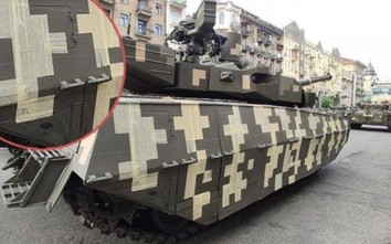 Quân đội Ukraine dùng băng dính tạo họa tiết ngụy trang cho xe bọc thép