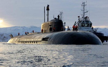 Tàu ngầm Nga bắn tên lửa Granit vào kẻ thù trên Biển Barent