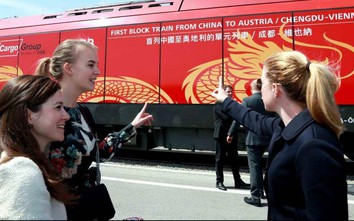 Trung Quốc lại khai trương tuyến vận tải đường sắt từ Thành Đô tới Ba Lan