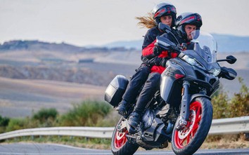 Ra mắt bộ đôi mô tô Ducati được trang bị hệ thống treo điện tử