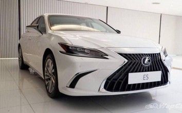 Lexus ES 250 phiên bản 2021 ra mắt tại Malaysia, giá 1,59 tỷ đồng