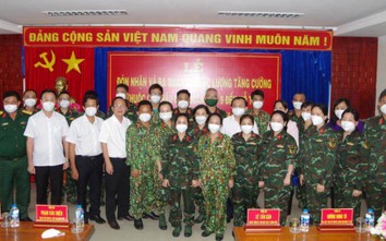 Đoàn bác sĩ, điều dưỡng Quân khu 9 chi viện cho tỉnh Bạc Liêu chống dịch