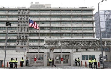 Nhà ngoại giao Mỹ gây tai nạn bỏ chạy, cố thủ trong căn cứ quân sự ở Seoul