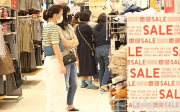 TP.HCM: Nơi chen lấn, chỗ đìu hiu trong ngày Black Friday