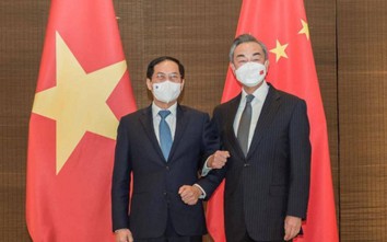 Trung Quốc viện trợ Việt Nam 20 triệu Nhân dân tệ, 500 nghìn liều vaccine