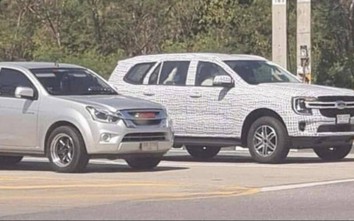 Ford Everest 2022 xuất hiện trên đường chạy thử tại Thái Lan