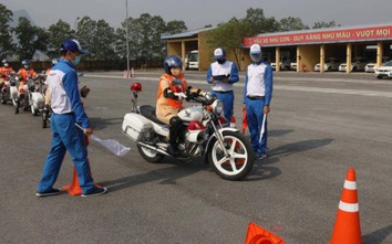 Honda tập huấn kỹ năng lái xe an toàn cho lực lượng CSGT