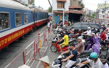 TP.HCM cấm ô tô theo giờ một số tuyến đường phục vụ tàu hỏa chạy Tết