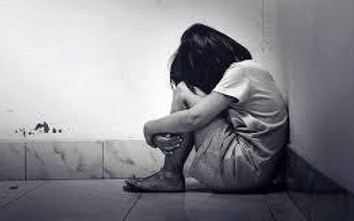 TP.HCM: Điều tra vụ bé gái 15 tuổi có thai, uống thuốc an thần tự tử