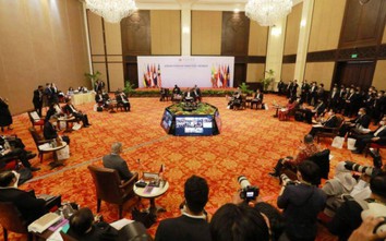 Các Bộ trưởng Ngoại giao ASEAN quan ngại về tình hình Biển Đông