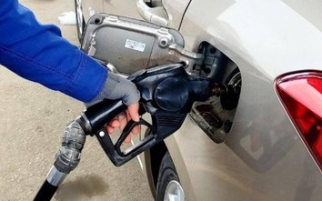 Giá xăng dầu hôm nay 17/2/2022: Rớt mạnh từ động thái của FED