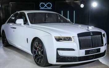 Cận cảnh xe siêu sang Rolls-Royce Ghost Black Badge 2022 giá 572.000 USD