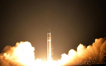 Uy lực “đáng gờm” của tên lửa lớn nhất Triều Tiên vừa thử nghiệm