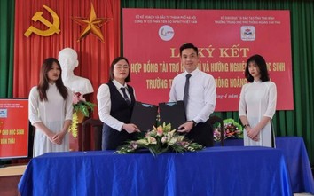 Thái Bình:Hàng chục học sinh Trường THPT Hoàng Văn Thái nhận tài trợ du học