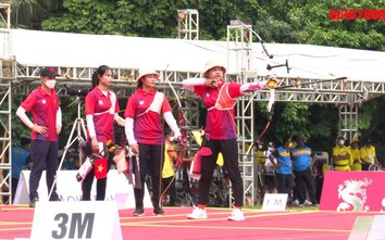 Video: Việt Nam giành huy chương bạc ở nội dung cung 1 dây đồng đội nữ