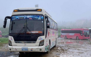 Xe khách biển Lào Interbus Line: Hoán cải xe để chạy "chui" tuyến cố định?