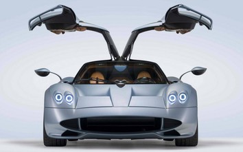 Pagani Huayra ra mắt phiên bản mới, giá từ 7,3 triệu USD