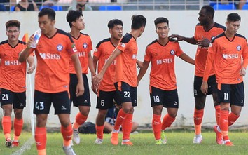 Hà Nội FC gục ngã bởi siêu phẩm; Nam Định ngậm đắng trên sân nhà