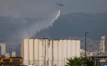 Sụp đổ kho hàng chứa ngũ cốc khổng lồ tại Liban