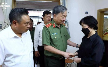 Bộ trưởng Tô Lâm thăm hỏi, chia buồn với gia đình 3 cảnh sát hy sinh