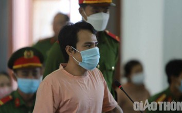 Kẻ giết 3 người nhà vợ cũ ở Phú Yên đòi giết em trai vợ cũ ngay tại tòa