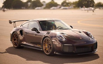 Chiêm ngưỡng Porsche 911 GT2 RS màu độc, giá khủng