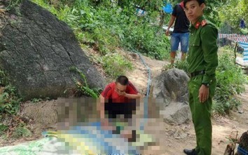 Tắm suối sau lễ khai giảng, 2 học sinh tử vong thương tâm