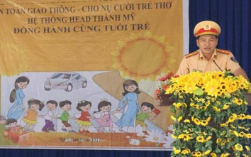 CSGT Bạc Liêu đưa luật giao thông đến với học sinh vùng sâu, vùng xa