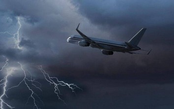 Ứng phó siêu bão Noru, hàng không chỉ đạo khẩn chằng néo, neo đậu tàu bay