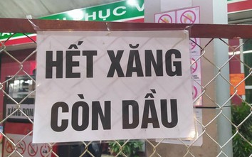 54 cửa hàng xăng dầu tại TP.HCM hết hàng, chủ xe lo lắng phải dắt bộ