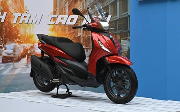 Cận cảnh Piaggio Beverly S tại Việt Nam - đối thủ mới của Honda SH 350i