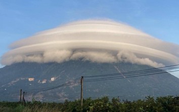 Lý giải về đám mây lạ hình đĩa bay trên núi Bà Đen