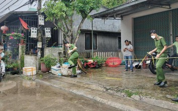 Thanh niên nghi ngáo đá cầm dao đâm cụ ông tử vong