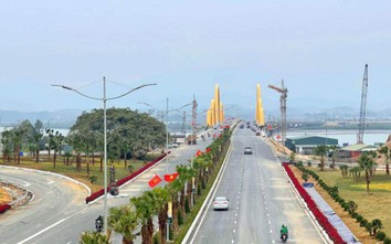 Quảng Ninh: Niềm vui những cây cầu nối đôi bờ Cửa Lục