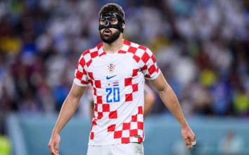 Cầu thủ đeo mặt nạ tại World Cup 2022 đi vào lịch sử