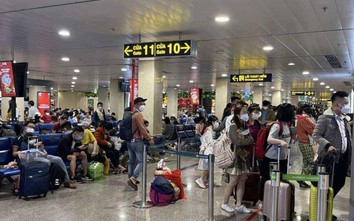 Hành khách tăng đột biến, Tân Sơn Nhất dự kiến đón 130.000 khách mỗi ngày