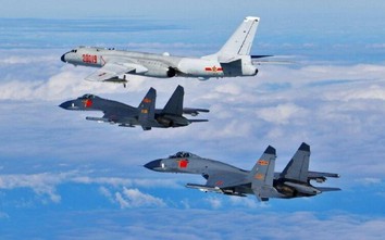 Vừa diễn tập, Trung Quốc vừa đưa 43 máy bay vượt trung tuyến với Đài Loan