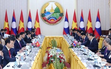 Dành ưu tiên cao nhất để củng cố, vun đắp quan hệ Việt Nam - Lào