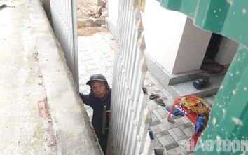 Đang sống yên ổn, 19 hộ dân bị dự án cầu, đường nghìn tỷ bịt kín cửa nhà